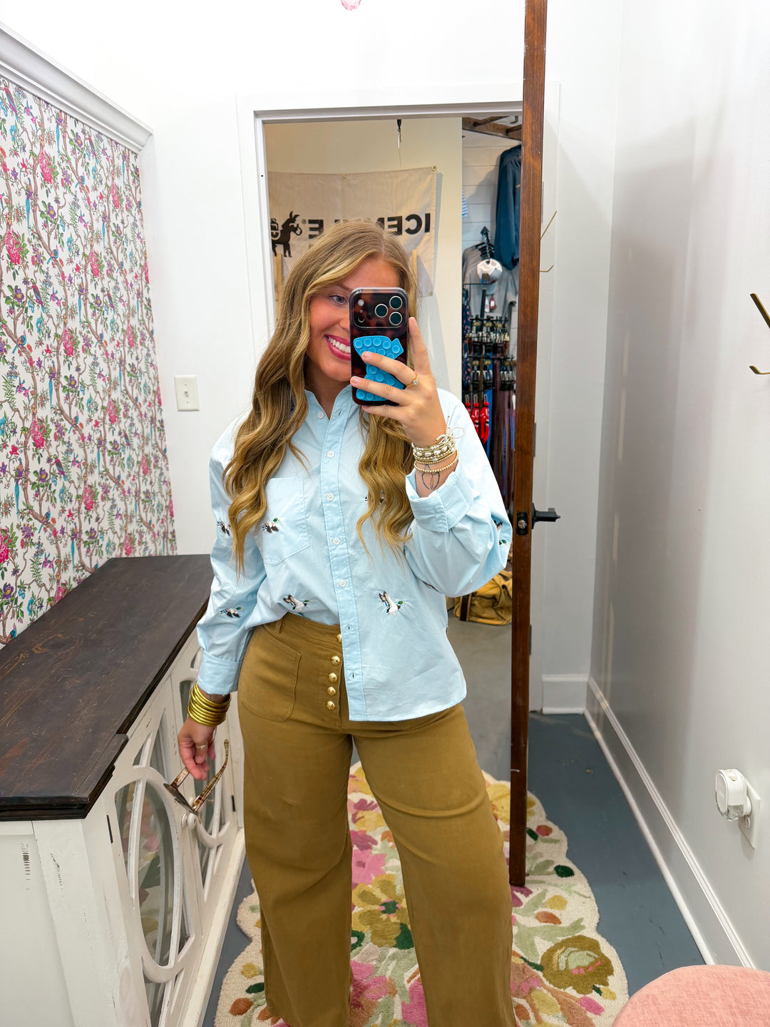 Entro Tan Pants With Gold Buttons
