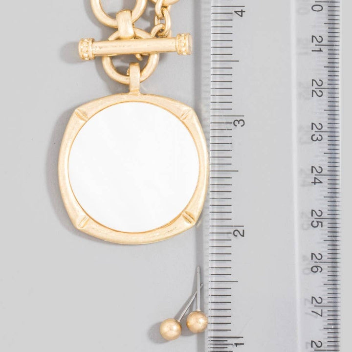 Rounded Mother Of Pearl Disc Pendant Necklace  Set