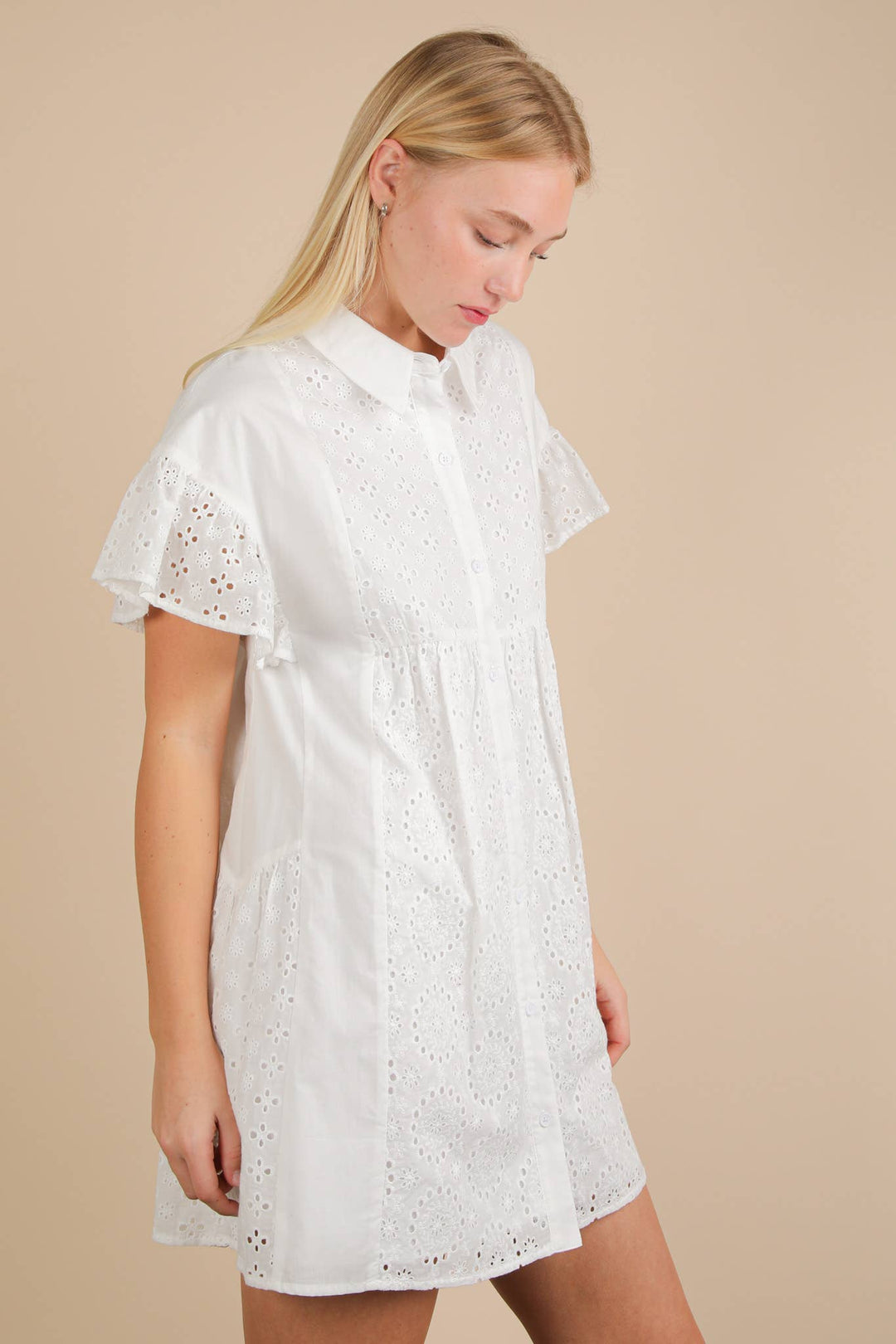 ND31658-Mixed Cotton Eyelet Lace Ruffled Mini Shirt Dress