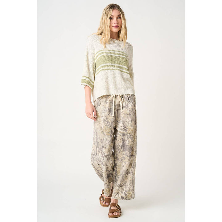TREE CAMO PRINT ELASTIC WAIST BARREL LEG PANTS