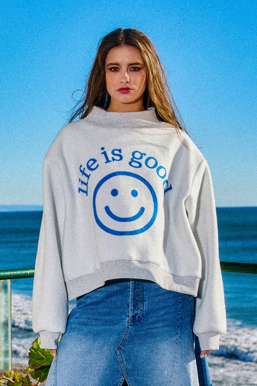 Reversible Graphic Mock-Neck Crop Sweatshirt