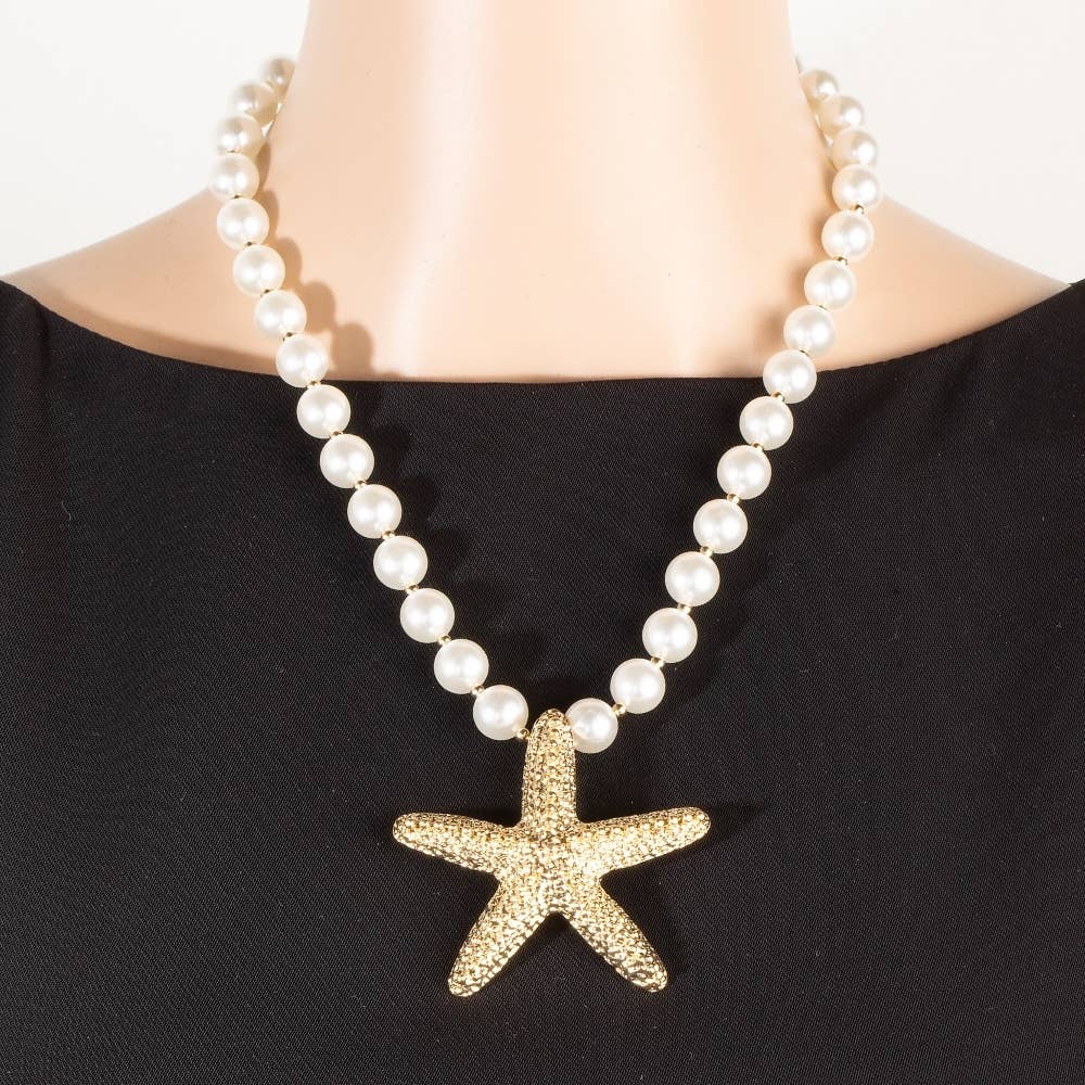 Gold Starfish Pendant Pearl Beaded Necklace