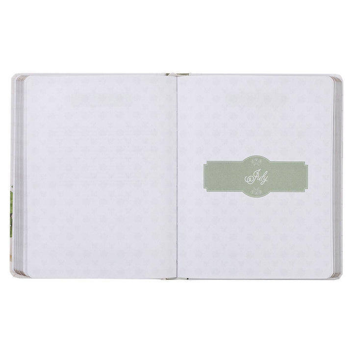 Devotional Daily Hope for a Woman's Heart Hardcover