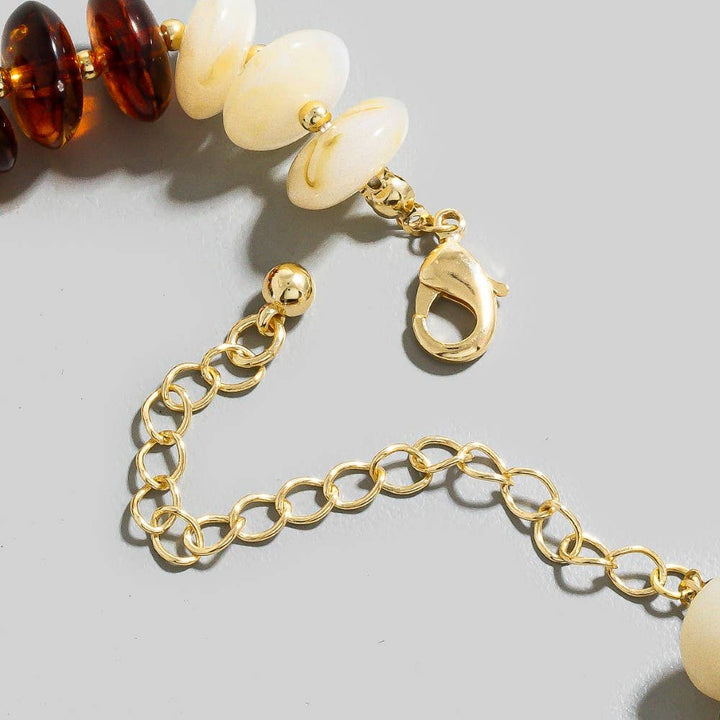 Gold Horse Shoe Pendant Marble Resin Disc Beaded Necklace