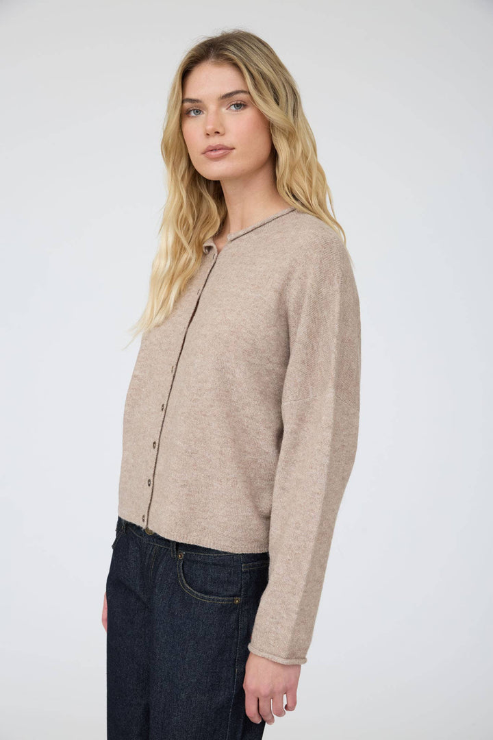 LIGHTWEIGHT BUTTON DOWN KNIT CARDIGAN