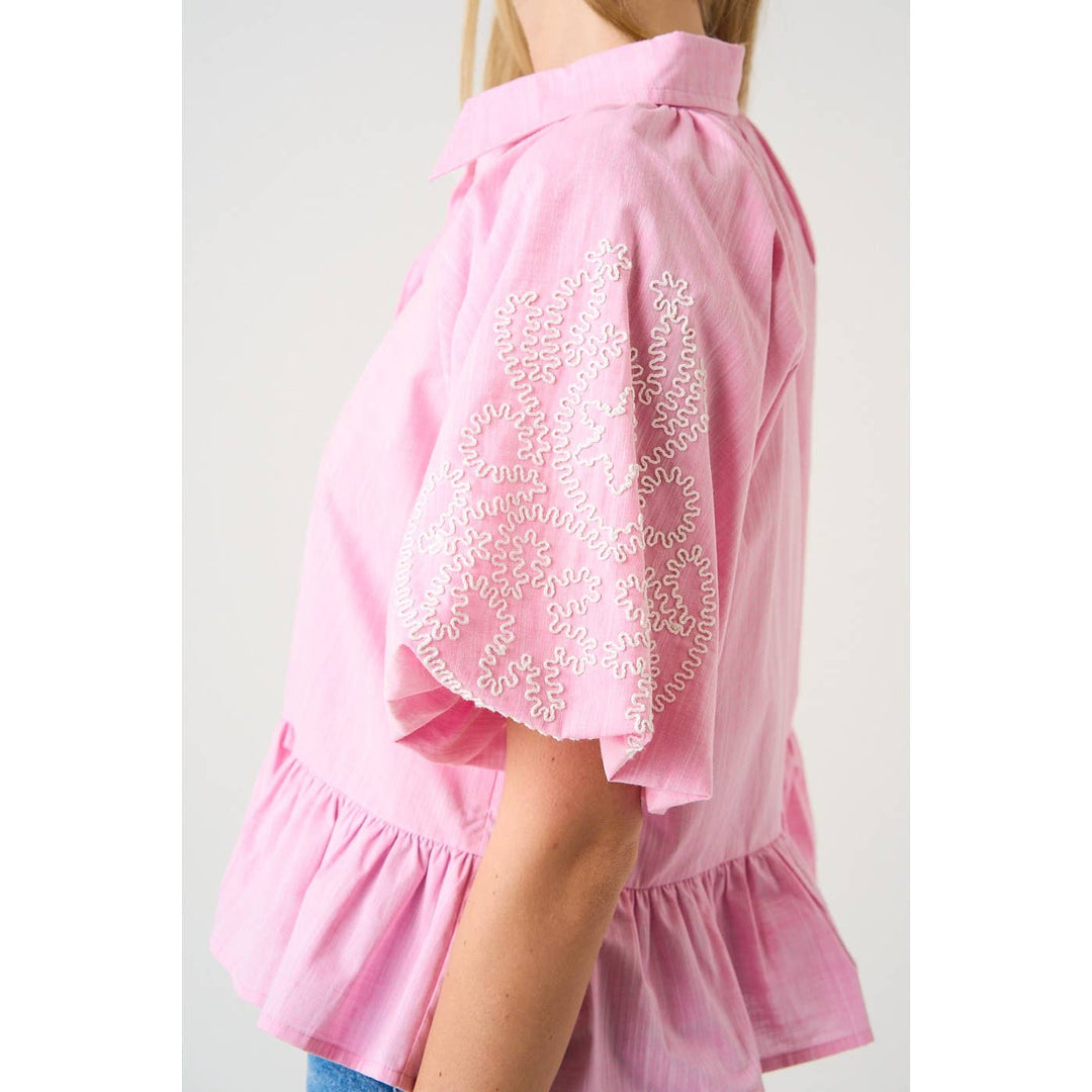EMBROIDERY BUBBLE SLEEVE PEPLUM BUTTON DOWN SHIRT