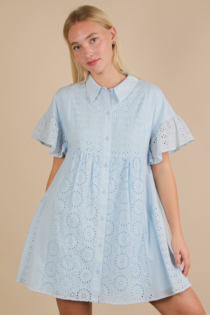 ND31658-Mixed Cotton Eyelet Lace Ruffled Mini Shirt Dress