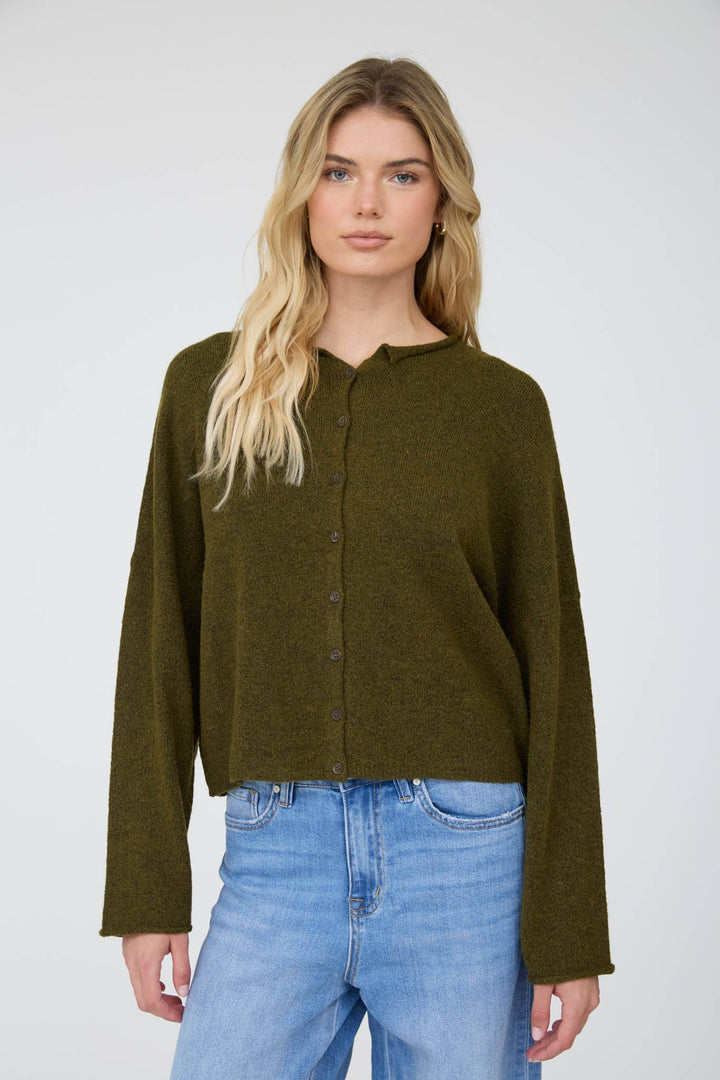 LIGHTWEIGHT BUTTON DOWN KNIT CARDIGAN