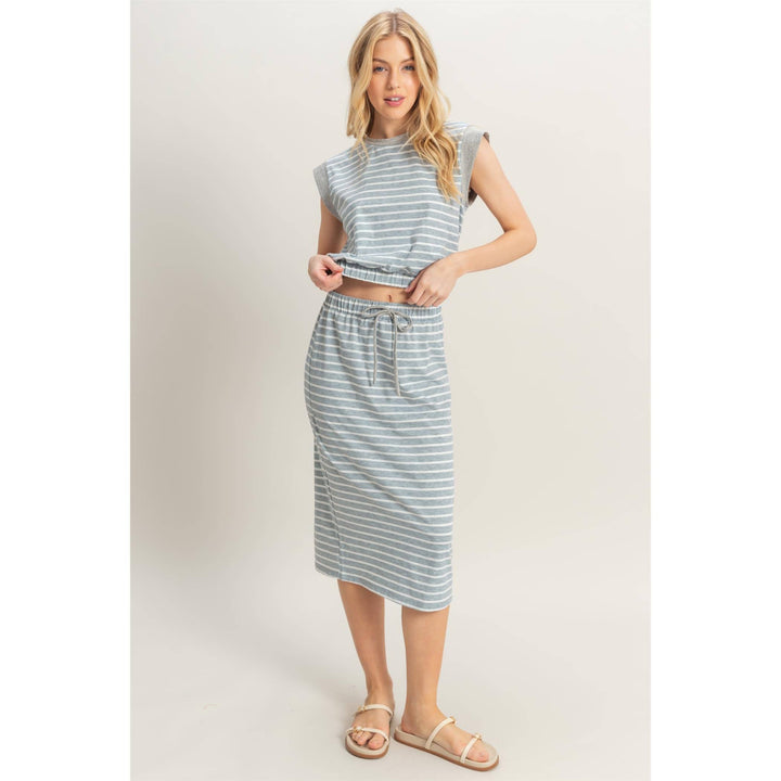 HF25C459-SET-Striped Top And Midi Skirt Knit Set