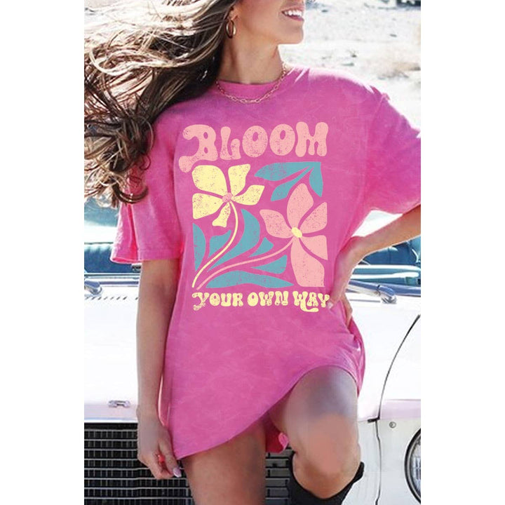 BLOOM YOUR OWN WAY MINERAL GRAPHIC TEE