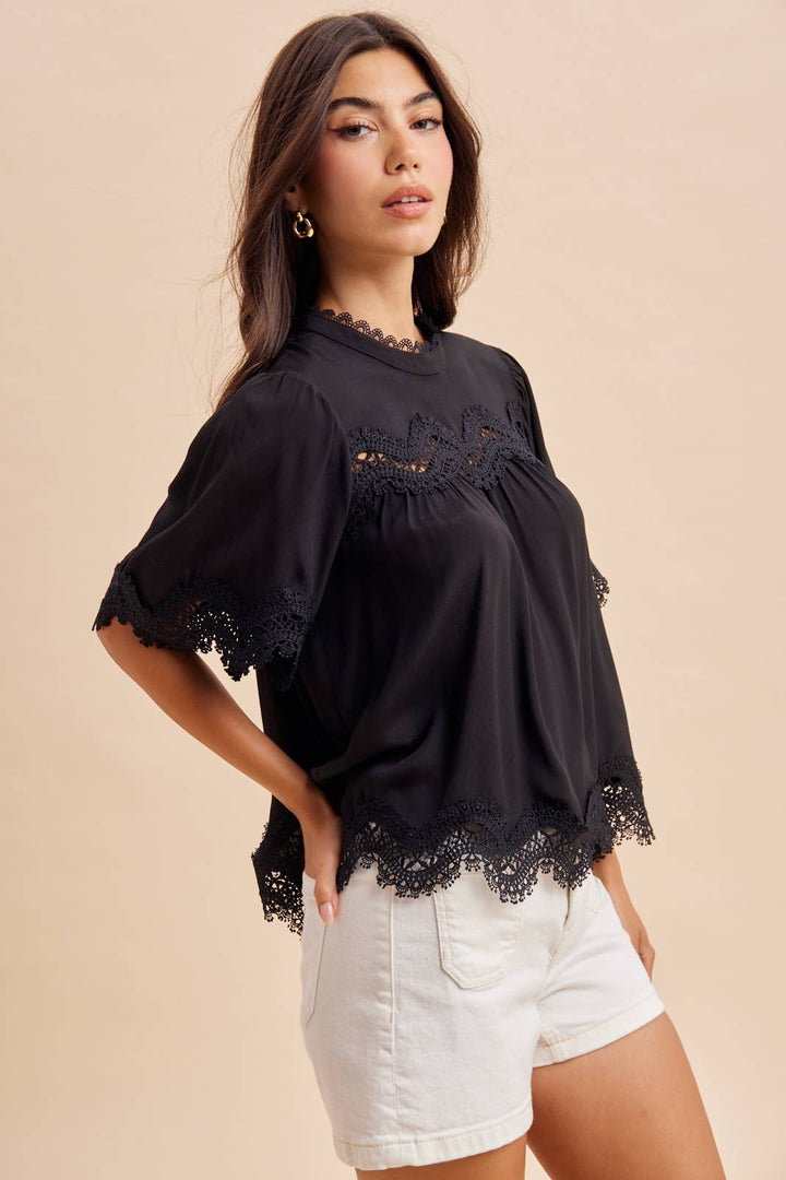 BLACK LACE TRIM TOP