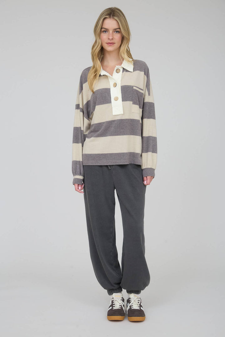 WASHED STRIPE CONTRAST COLLAR LONG SLEEVE KNIT TOP