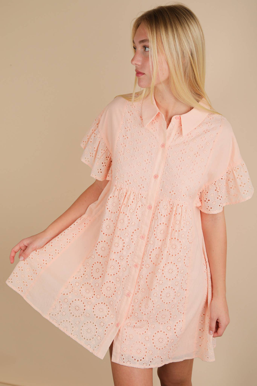 ND31658-Mixed Cotton Eyelet Lace Ruffled Mini Shirt Dress