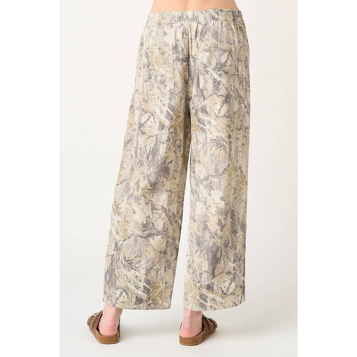 TREE CAMO PRINT ELASTIC WAIST BARREL LEG PANTS