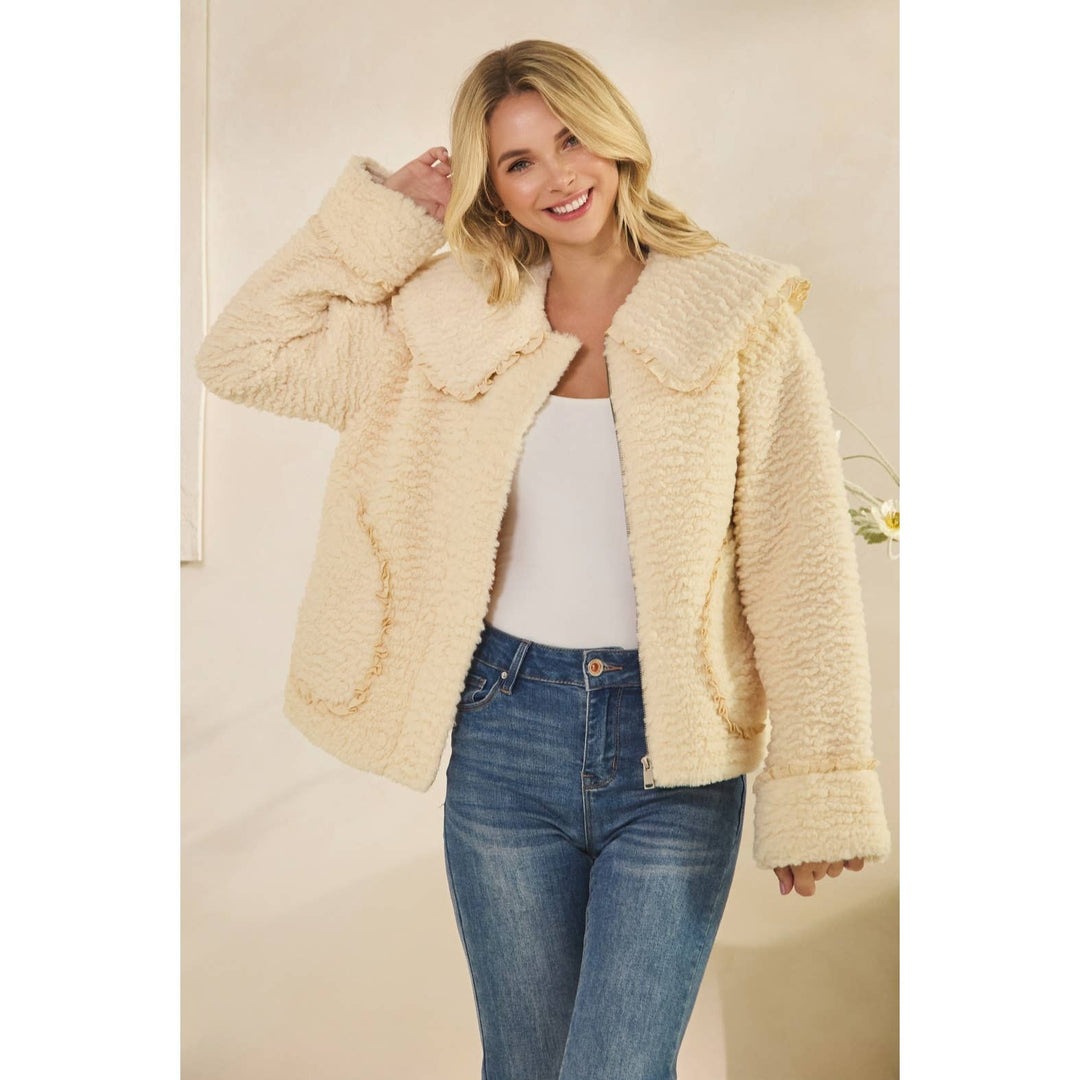 Texture Sherpa Peterpan Collar Short Jacket