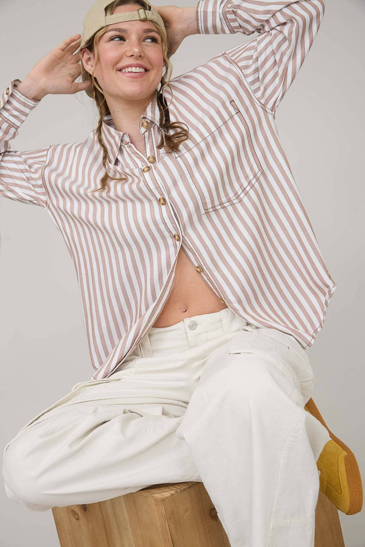 STRIPE COLLARED BUTTON DOWN LONG SLEEVE SHIRT