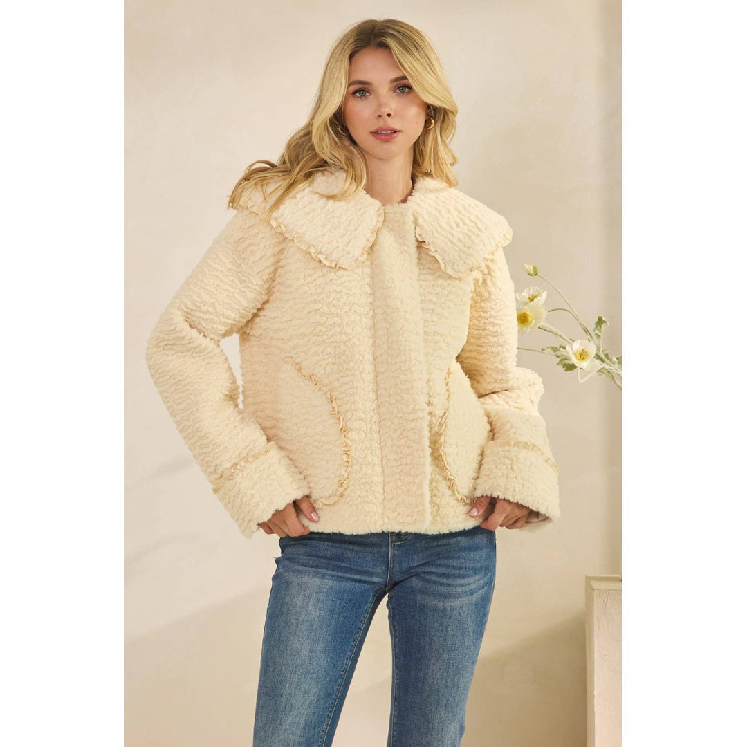 Texture Sherpa Peterpan Collar Short Jacket