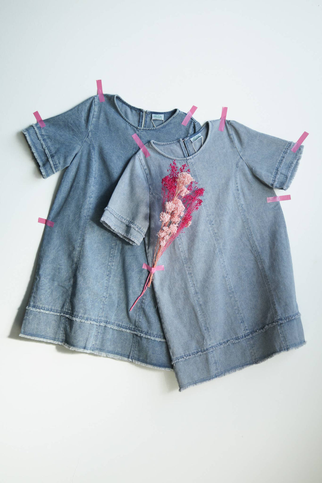 ND31576-Washed Denim Shift Mini Dress