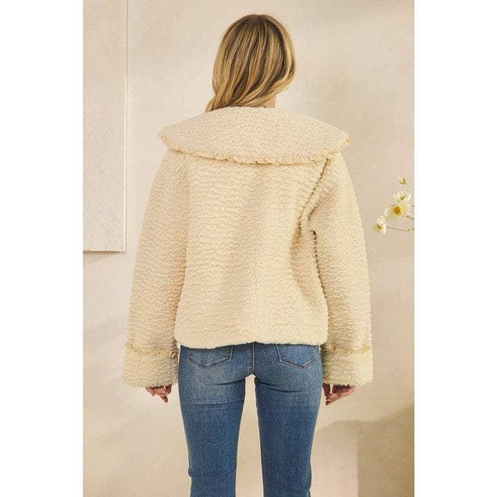 Texture Sherpa Peterpan Collar Short Jacket
