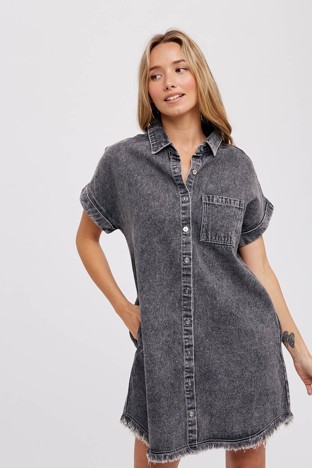 FRAYED HEM WASHED DENIM SHIRT DRESS